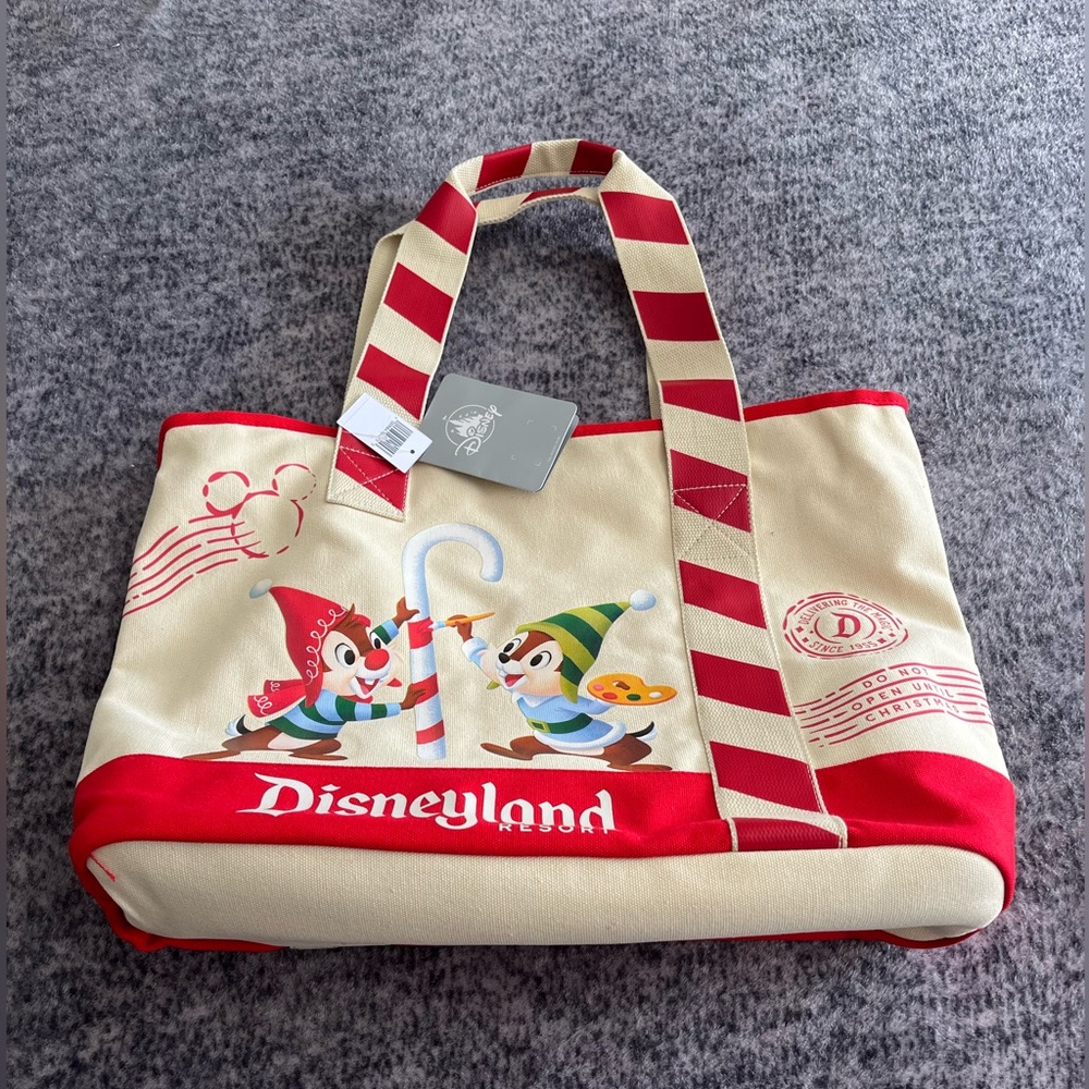 Disneyland Resort Chip and Dale Christmas Canvas Bag NWT
